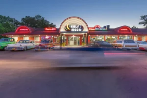 Half Moon Drive In 6